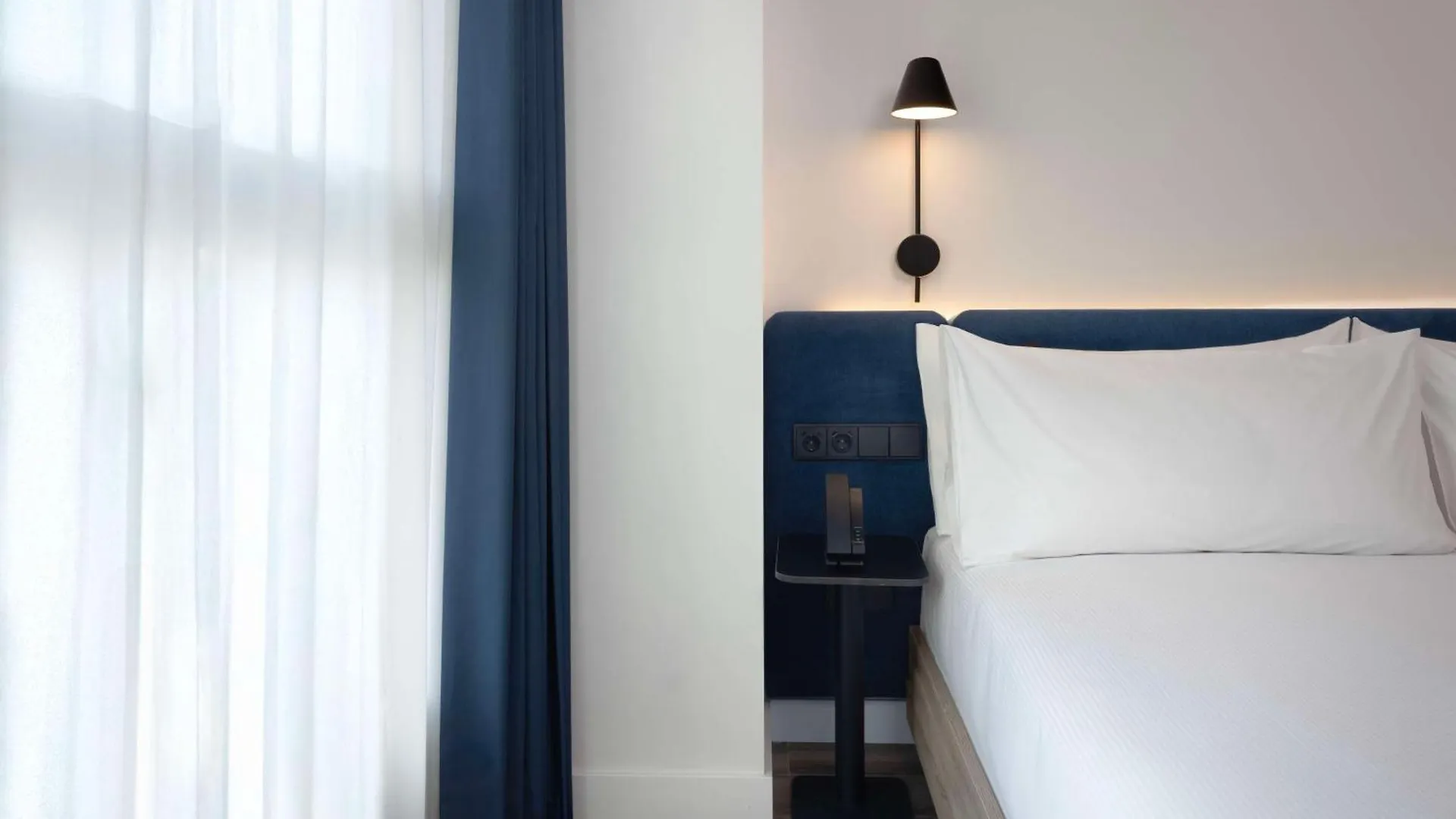 酒店 Hampton By Hilton Malaga Martiricos酒店