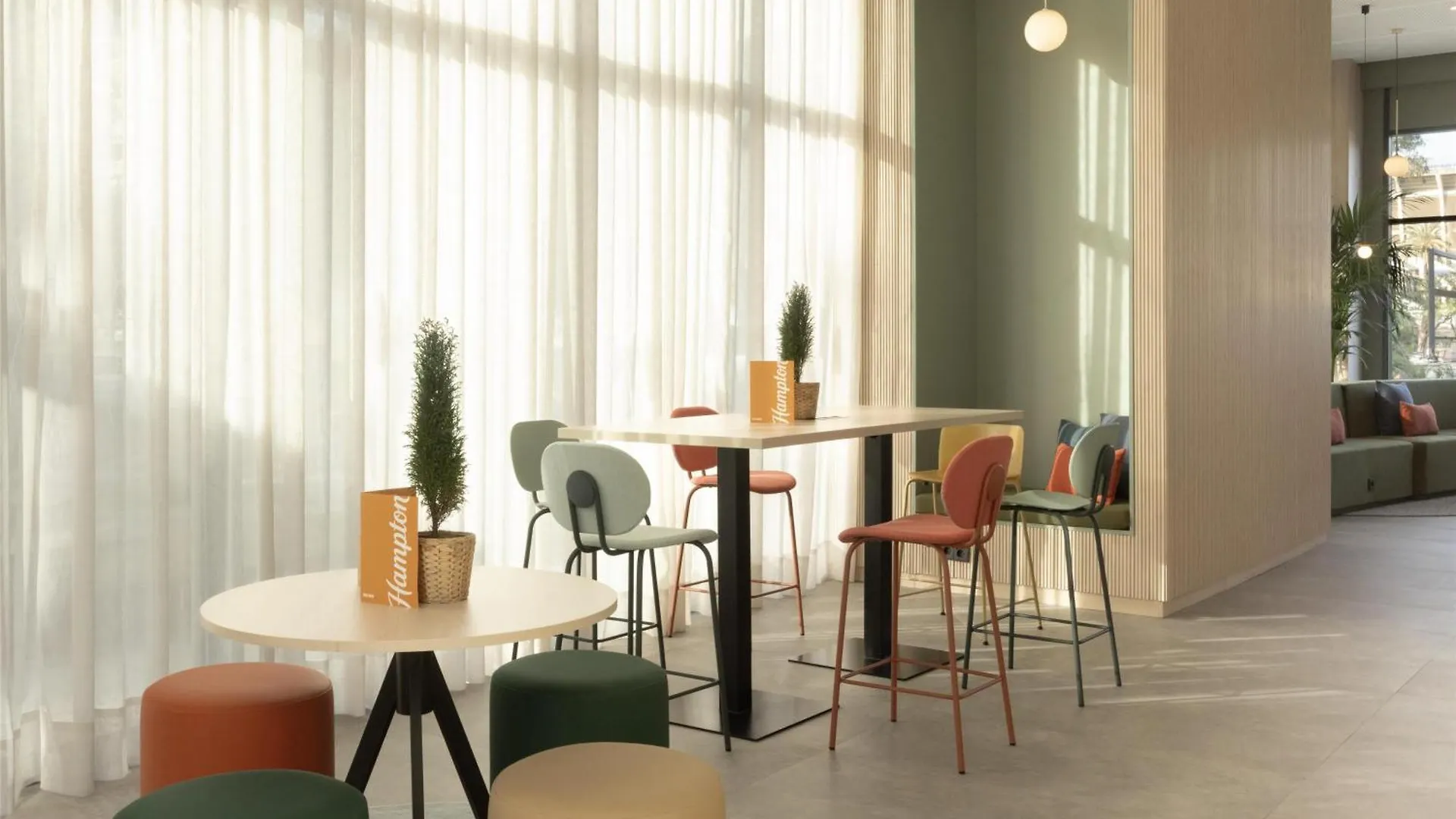 Hampton By Hilton Malaga Martiricos酒店 3*,  西班牙